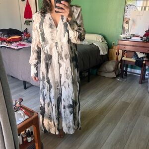H&M Monochrome Long Sleeve Dress